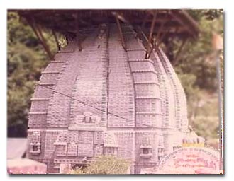 Shiva temple in Manikaran