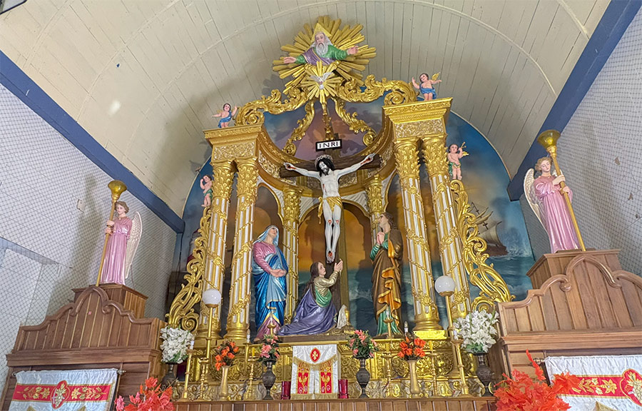 Altar of the Holy Cross Church